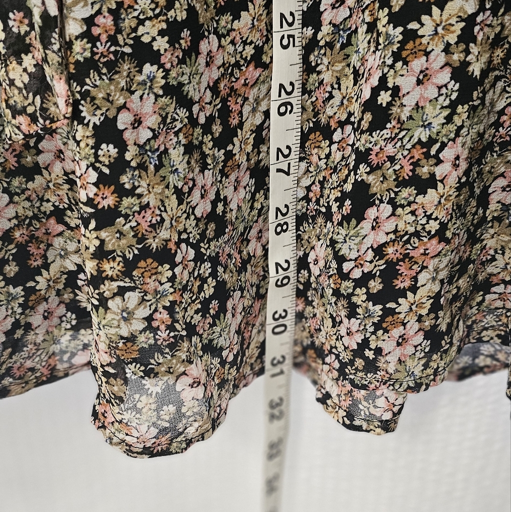 Forever 21 Multicolor Floral Blouse Size S - Picture 4 of 5